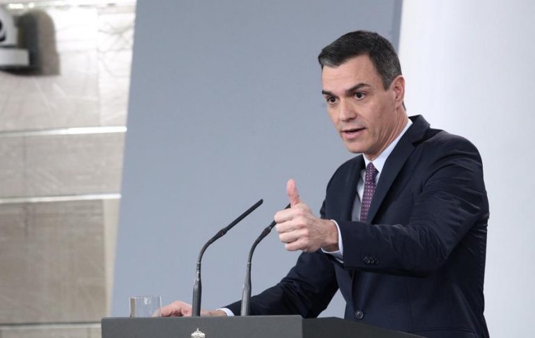 Sánchez frena las alarmas: el sistema sanitario español es «fuerte»