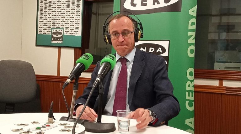 Alonso intentará formalizar una coalición con Cs y socialistas descontentos