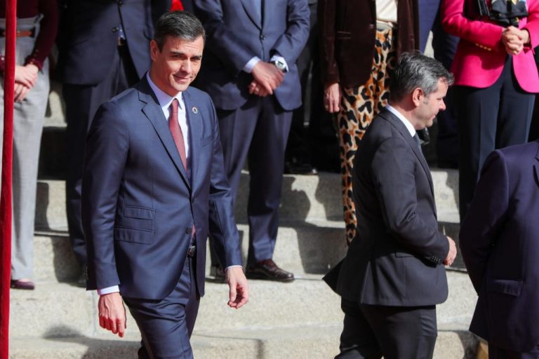 El Gobierno felicita al piloto del vuelo de Air Canada por su aterrizaje exitoso