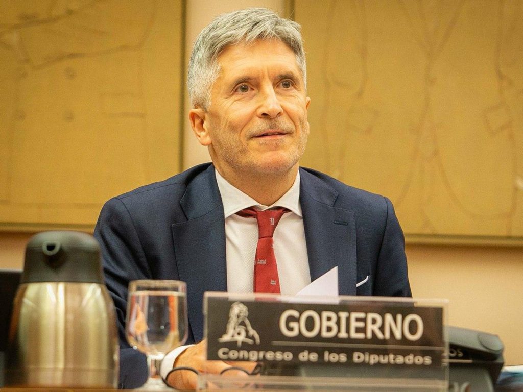 Marlaska avisa que sólo se permiten ya desplazamientos esenciales