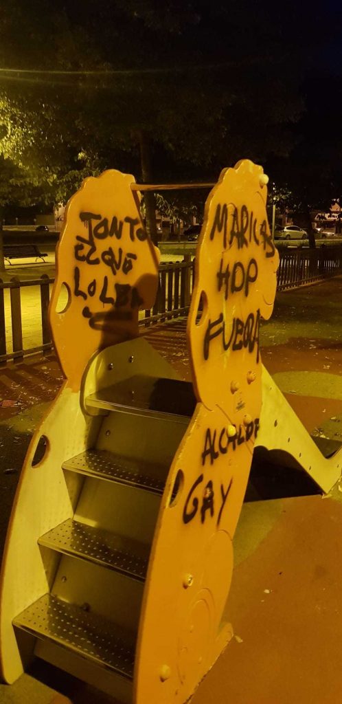 Las dificultades de dedicarse a la política: amenazas, insultos y cartas ensangrentadas 5 Moncloa Pintadas en Murcia