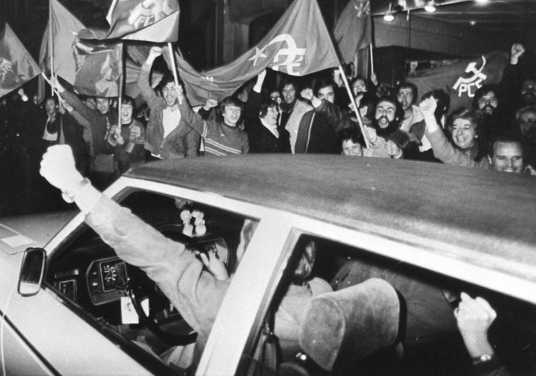¿Quién llenará el «vacío inédito» que ha dejado Podemos en las calles?