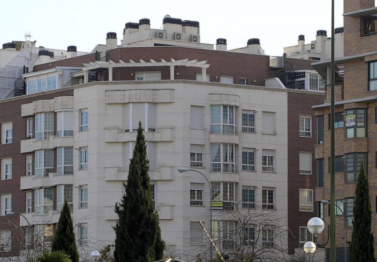El PP llevará ante el TC el decreto de vivienda catalán: «Desprotege a los propietarios»