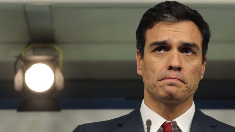 «Felicidades Pinocho»: Twitter destroza el cumpleaños de Pedro Sánchez