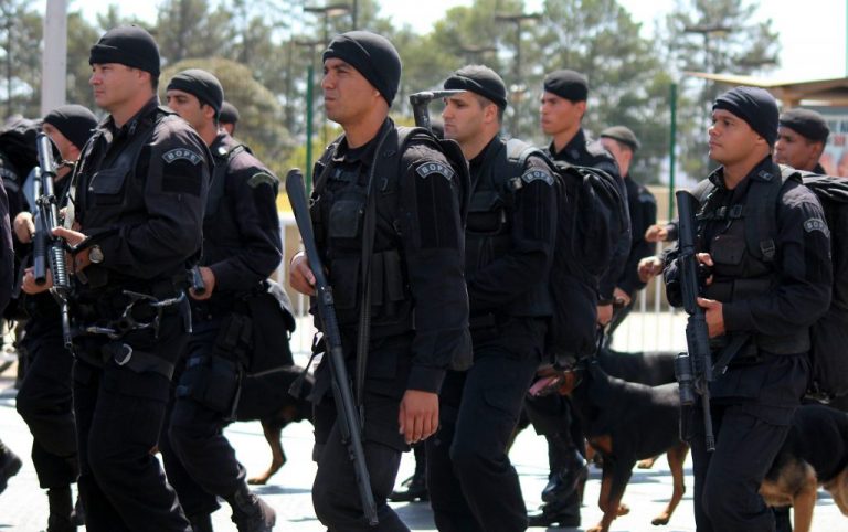 Policías y militares españoles entrenaron con la unidad más temida de la policía brasileña