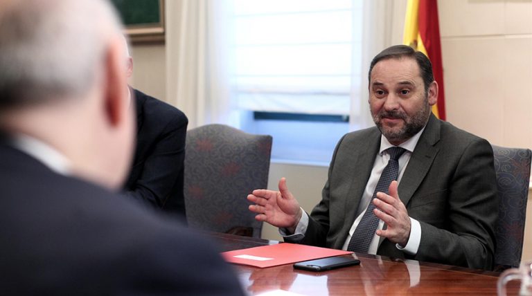 Ábalos nombra ‘jefe de seguridad’ de Transportes al policía clave contra Villarejo