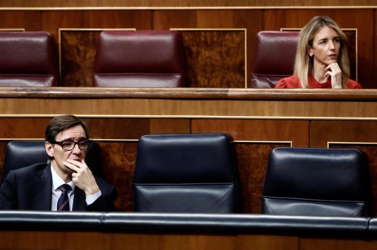 Álvarez de Toledo: el Gobierno «politiza el dolor» y «anula el control parlamentario»