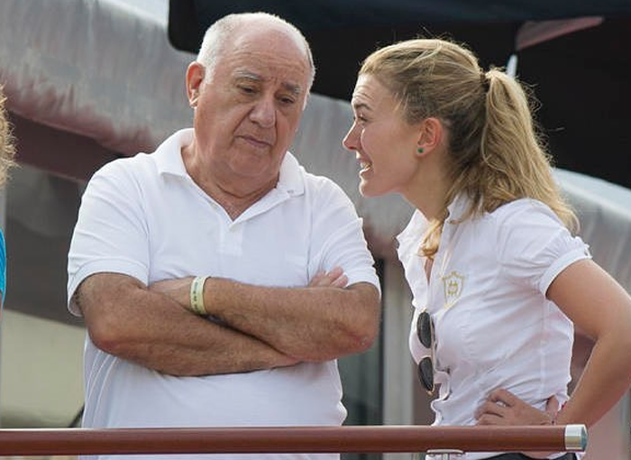 Ofensiva del PP para evitar el 'hachazo' a las grandes fortunas 3 Moncloa Amancio Ortega y su hija Marta Ortega son dos de los 91 grandes fortunas de Galicia