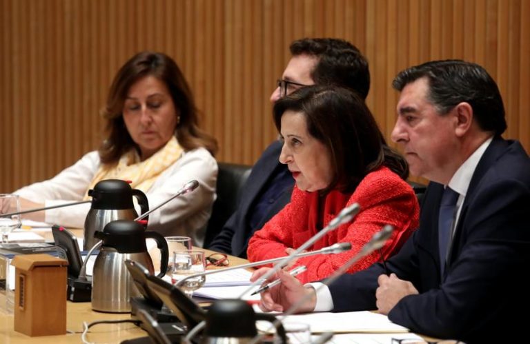 Robles expondrá el lunes en el Congreso el papel de las Fuerzas Armadas contra el Covid-19