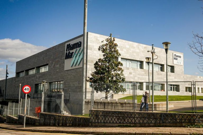 PharmaMar sale de pérdidas y gana 70 millones de euros en el primer trimestre tras su operación en EE.UU.