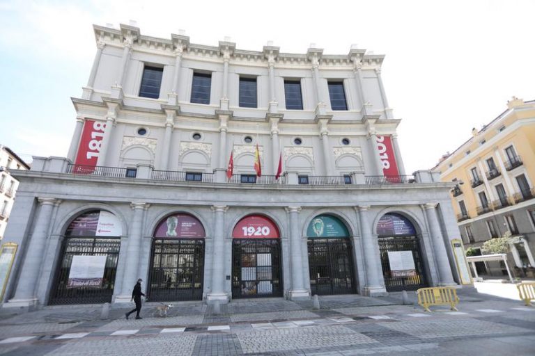 Los teatros y cines abrirán en la fase 2 con aforo de un tercio