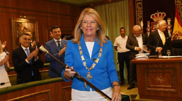La alcaldesa de Marbella reclama a Sánchez reabrir los campos de golf