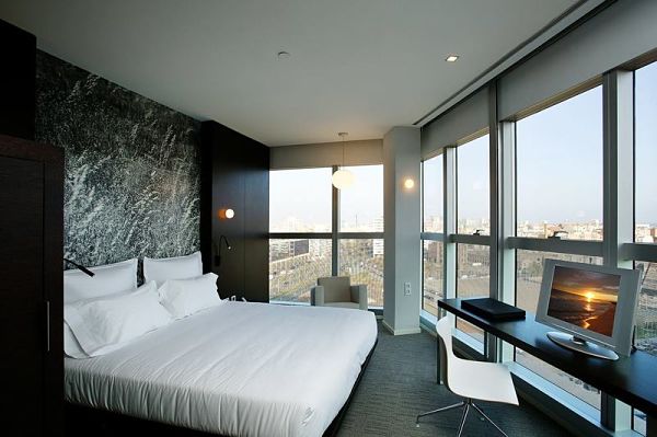 Los que se están haciendo ricos gracias a ‘los cuernos' 3 Moncloa hotel byhours