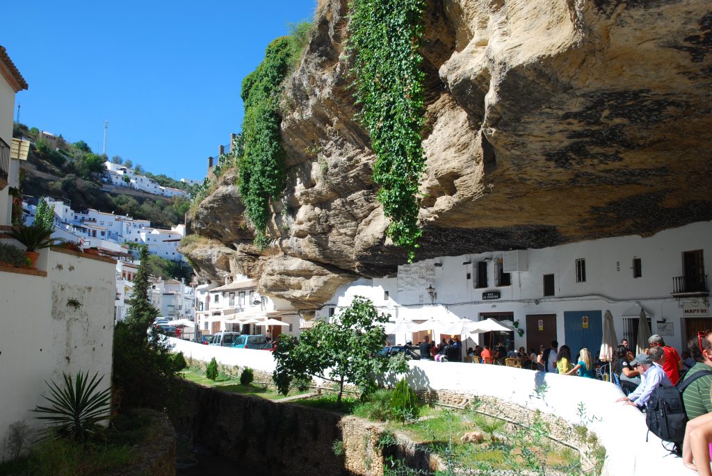 setenil de las bodegas espana