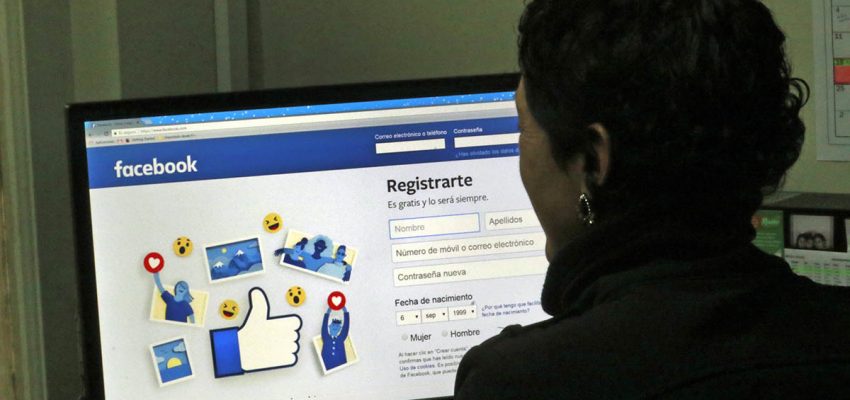 Los delitos que cometes cada vez que amenazas o insultas a través de las redes sociales 7 Moncloa Chantajes y amenazas para conseguir algo gratis