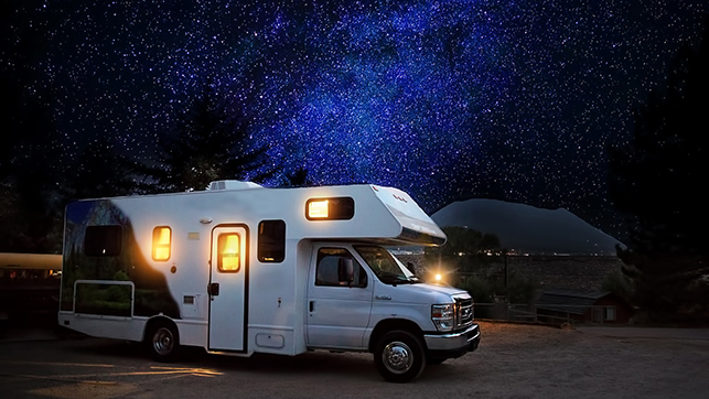 caravana noche