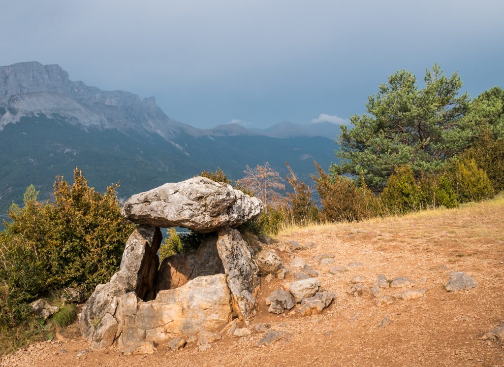 dolmen tella espana