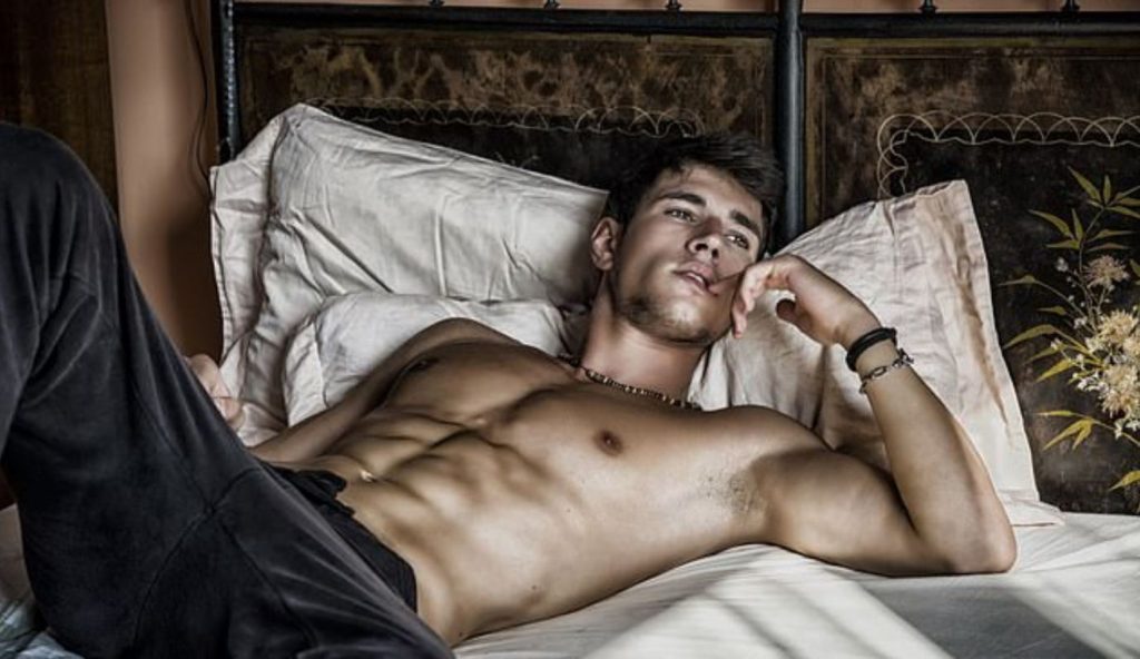 Esto es lo que piden las clientas a los escorts masculinos 1 Moncloa gigolo lujo