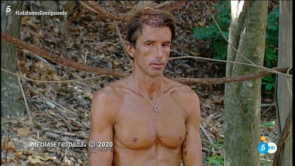 trato de favor supervivientes