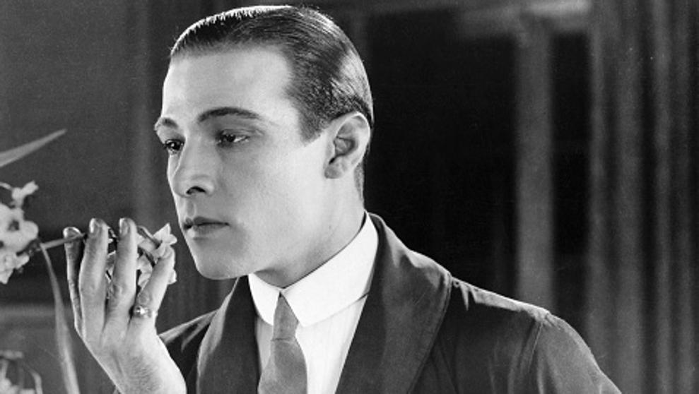 De dónde surgió el término ‘sex symbol’ 4 Moncloa rodolfo valentino sex symbol