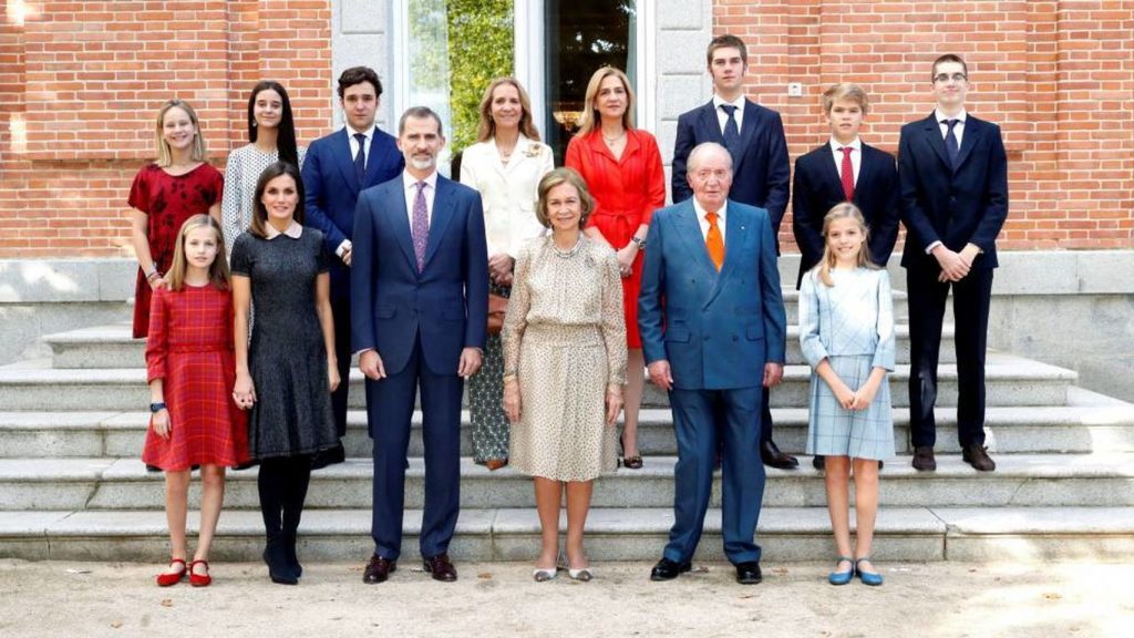 ultimo posado familia real