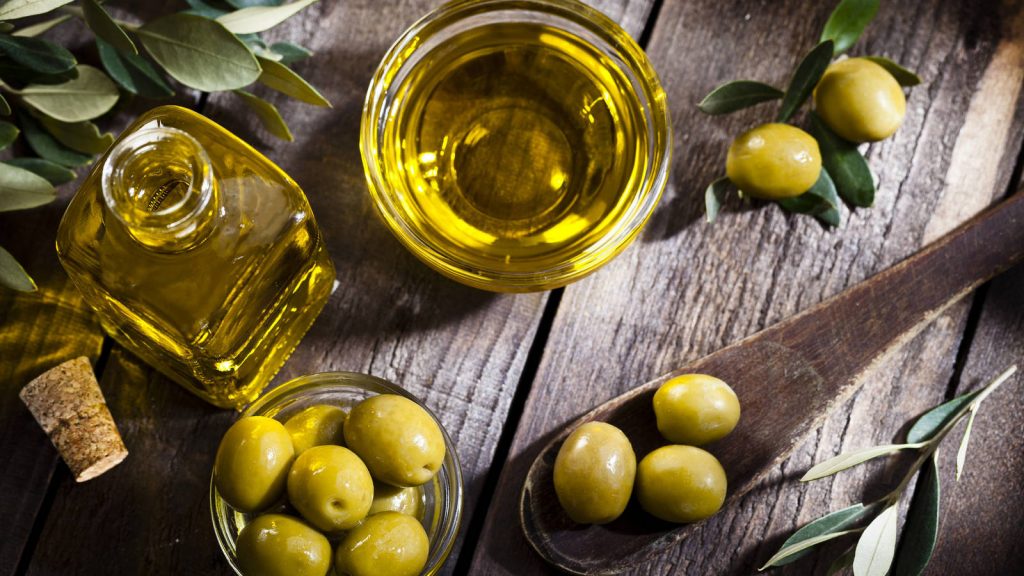 aceite de oliva -alimentos para bajar peso y quemar grasa