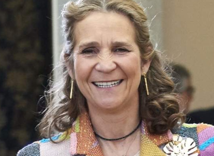 LA INFANTA ELENA, TAMBIÉN ALEJADA DE FELIPE VI Y LETIZIA