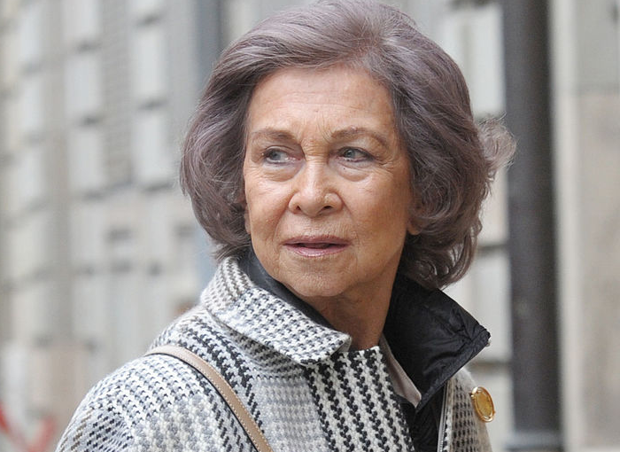 LA REINA SOFÍA, UN DAÑO COLATERAL