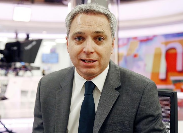 CRÍTICAS A LOS ESLÓGANES DEL PRESIDENTE DURANTE LA CRISIS