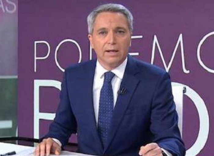 LA INDIRECTA DE VICENTE VALLÉS A MARÍA JESÚS MONTERO