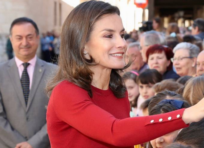LA REINA LETIZIA, TRAS FELIPE VI