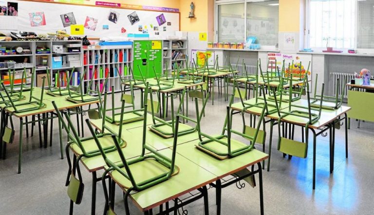El B2 de idiomas será exigible para obtener un grado universitario en Andalucía a partir de 2029