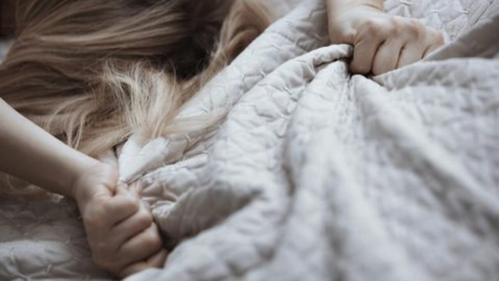 María Patiño, Aitana, Mario Casas... famosos convertidos en fantasías sexuales 6 Moncloa barometro autoplacer