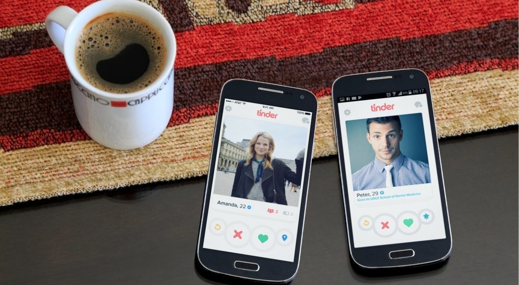 Así se liga en tiempos de Covid-19 2 Moncloa ligar internet