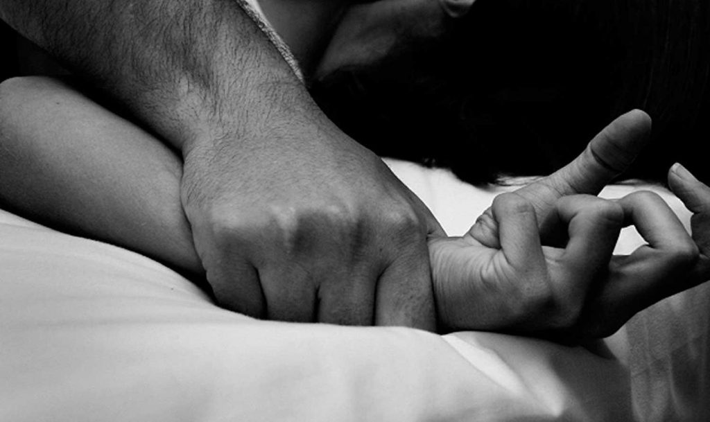 Por qué deberías atar a tu pareja a la cama 5 Moncloa palabra clave