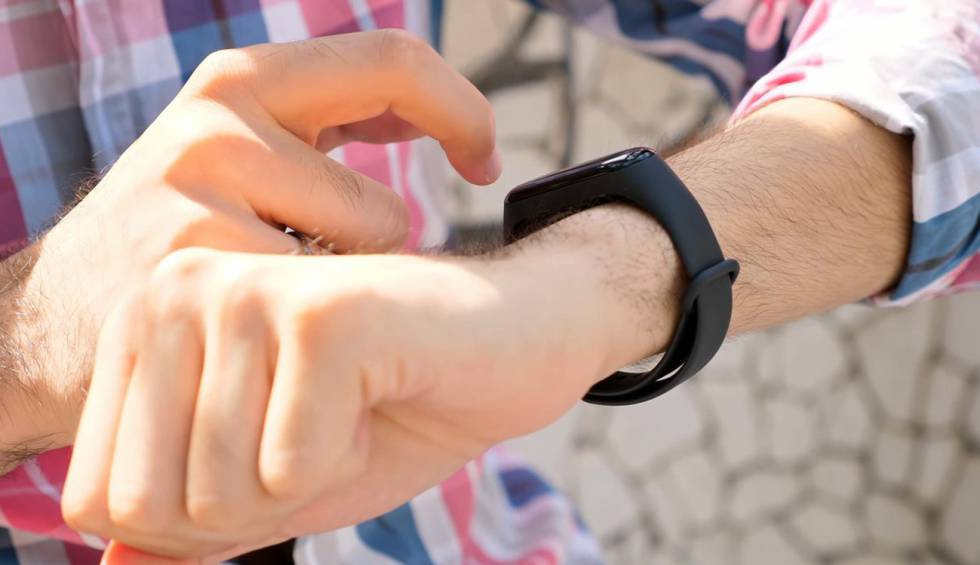 Enciende tu Xiaomi con tu muñeca