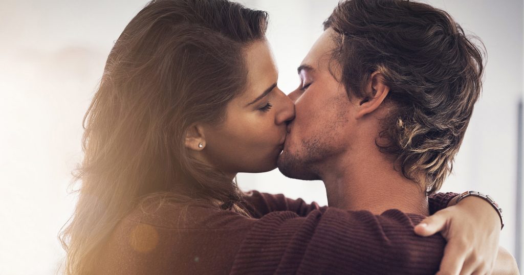 El beso: la forma de volverle loco con tus labios 1 Moncloa beso sensaciones