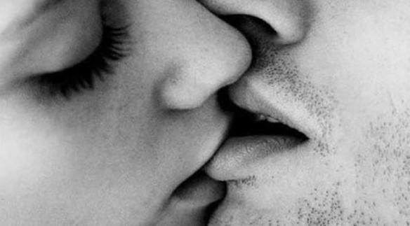 El beso: la forma de volverle loco con tus labios 2 Moncloa momento