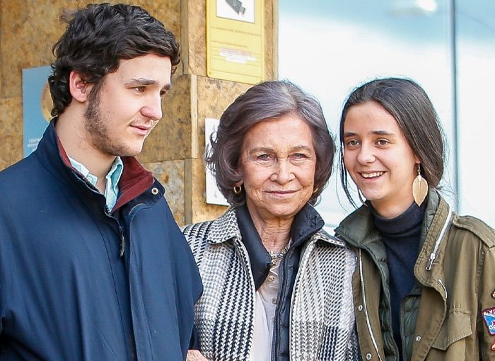 FROILÁN Y VICTORIA FEDERICA LA LÍAN ACUDIENDO A UN ACTO DE VOX