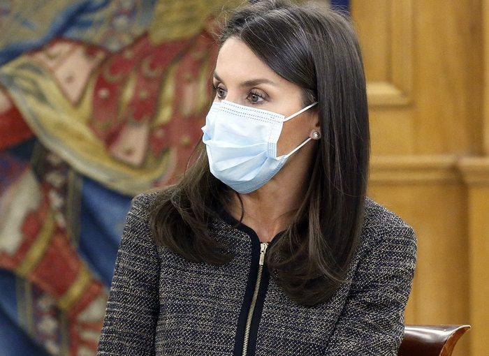 EL USO DEL TELÉFONO MÓVIL