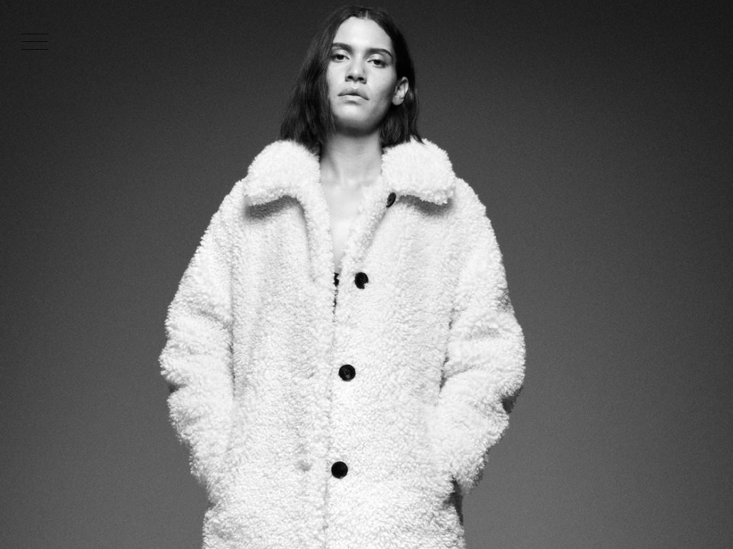 abrigo blanco zara