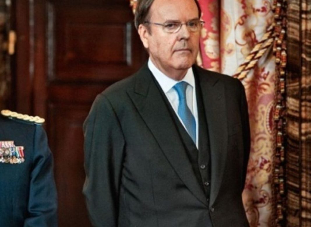 EL PAPEL DE SU ANTECESOR EN LA CASA REAL: ALFONSO SANZ PORTOLÉS