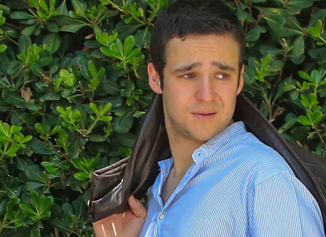 LA RELACIÓN DE FROILÁN CON UNA TERTULIANA