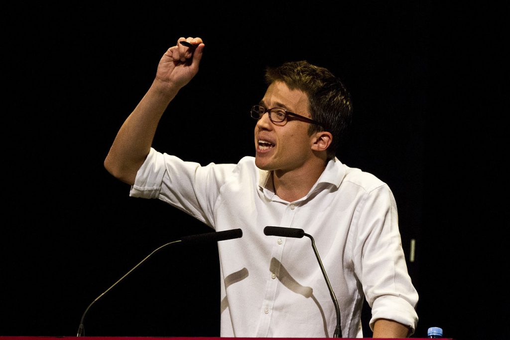 Más Madrid acusa sin pruebas a la "extrema derecha" del robo de 8.000 euros 2 Moncloa Errejón grandes fortunas