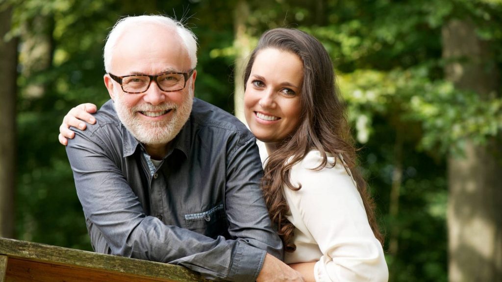 Fantasías sexuales: los sueños húmedos que 'dominan' a los españoles 5 Moncloa diferencia edad pareja