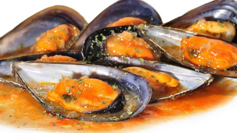 Descubre cómo una abuela china creó la salsa picante Lao Gan Ma que conquistó el mundo