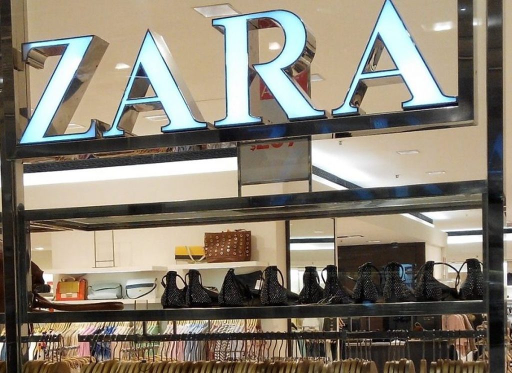 La falda pantalón abullonada de Zara que se está robando todas las miradas 2 Moncloa ZARA CIERRA SU TIENDA MÁS EMBLEMÁTICA DE PARIS