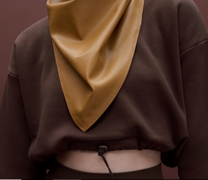 sudadera crop