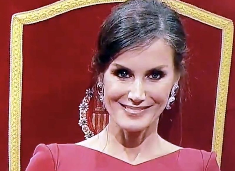 LA SONRISA FORZADA DE LA REINA LETIZIA EN LOS PREMIOS PRINCESA DE ASTURIAS