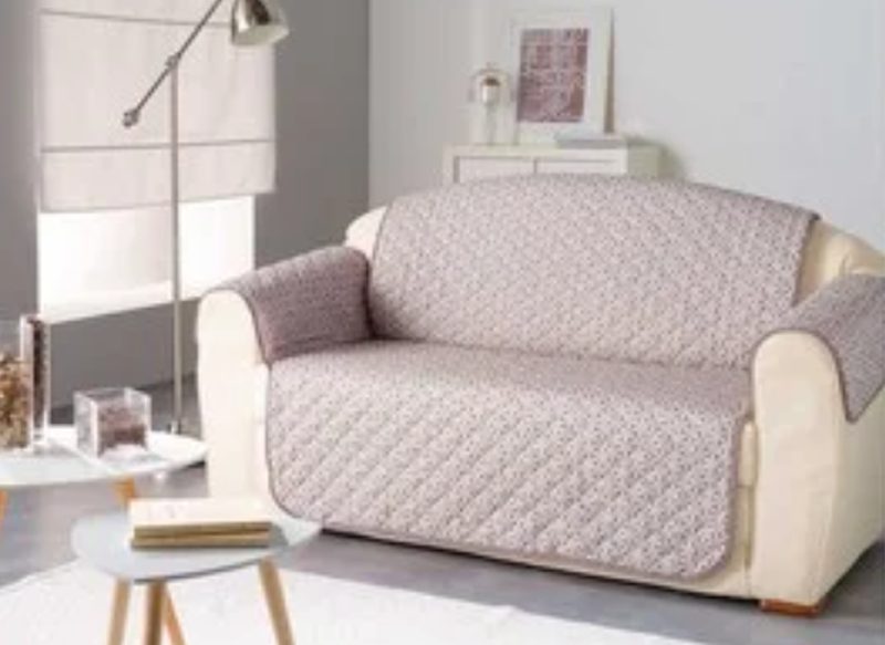 CUBRESOFÁ ACOLCHADO ESTAMPADO TEXTIL HOGAR